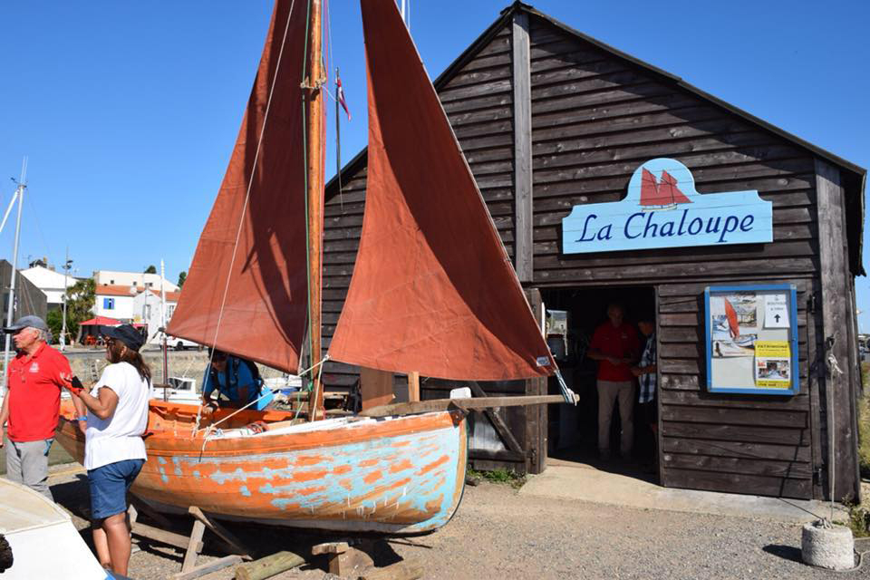 chaloupe